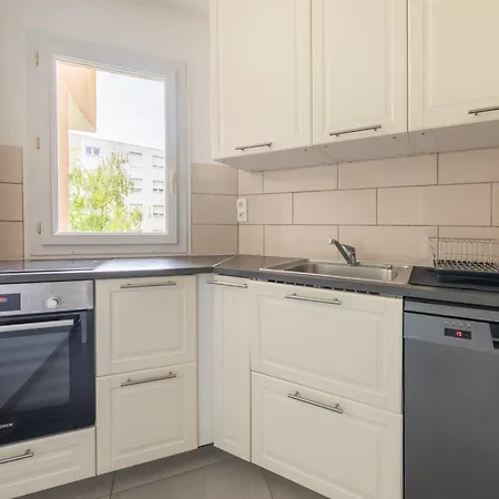 Apartment Proche Disneyland & Paris - 20 Minutes - Proche Gare Rer *